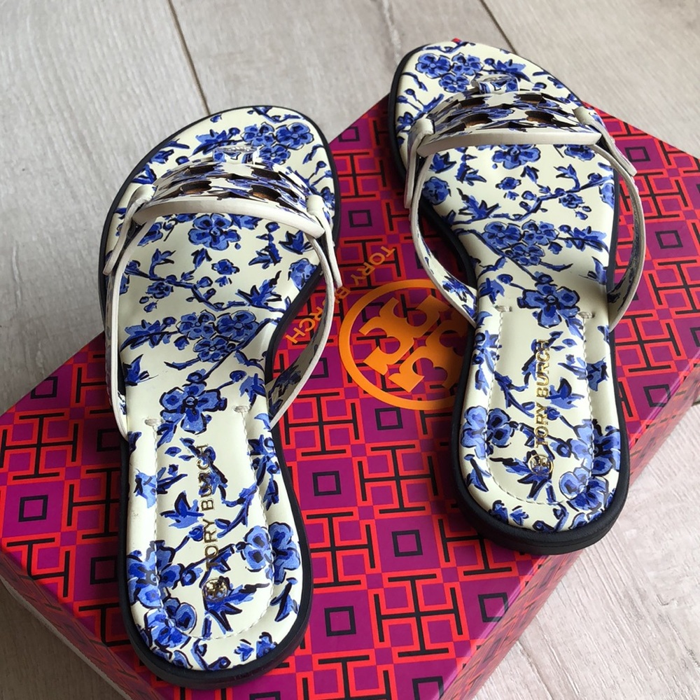 Tory Burch Miller Sandal - Picture 5 of 9